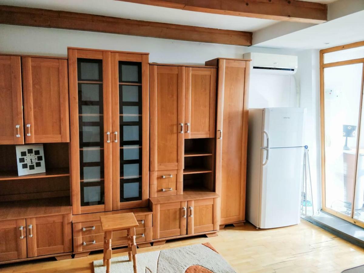 Studio Attic Appartement Braşov Buitenkant foto